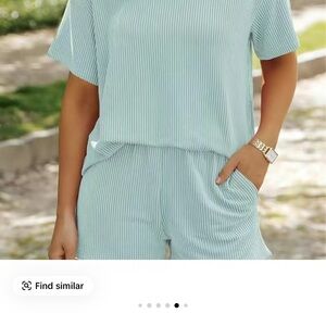 Light Mint Ribbed Two-Piece Lounge Set